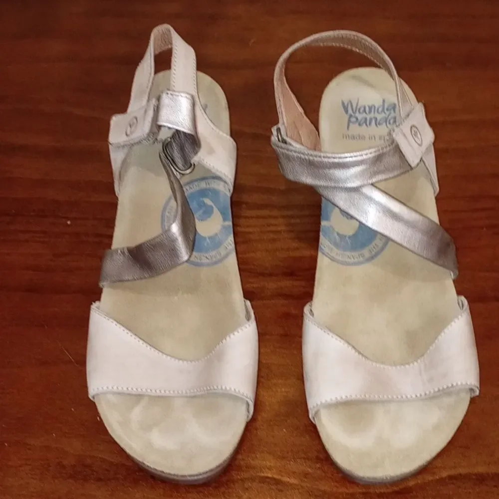 WANDA PANDA Women's Wandar Sandal Tan Combo- Size EU 40 / US 9.5 - 10